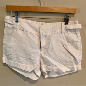 Banana Republic White Linen Shorts (Size 6)
